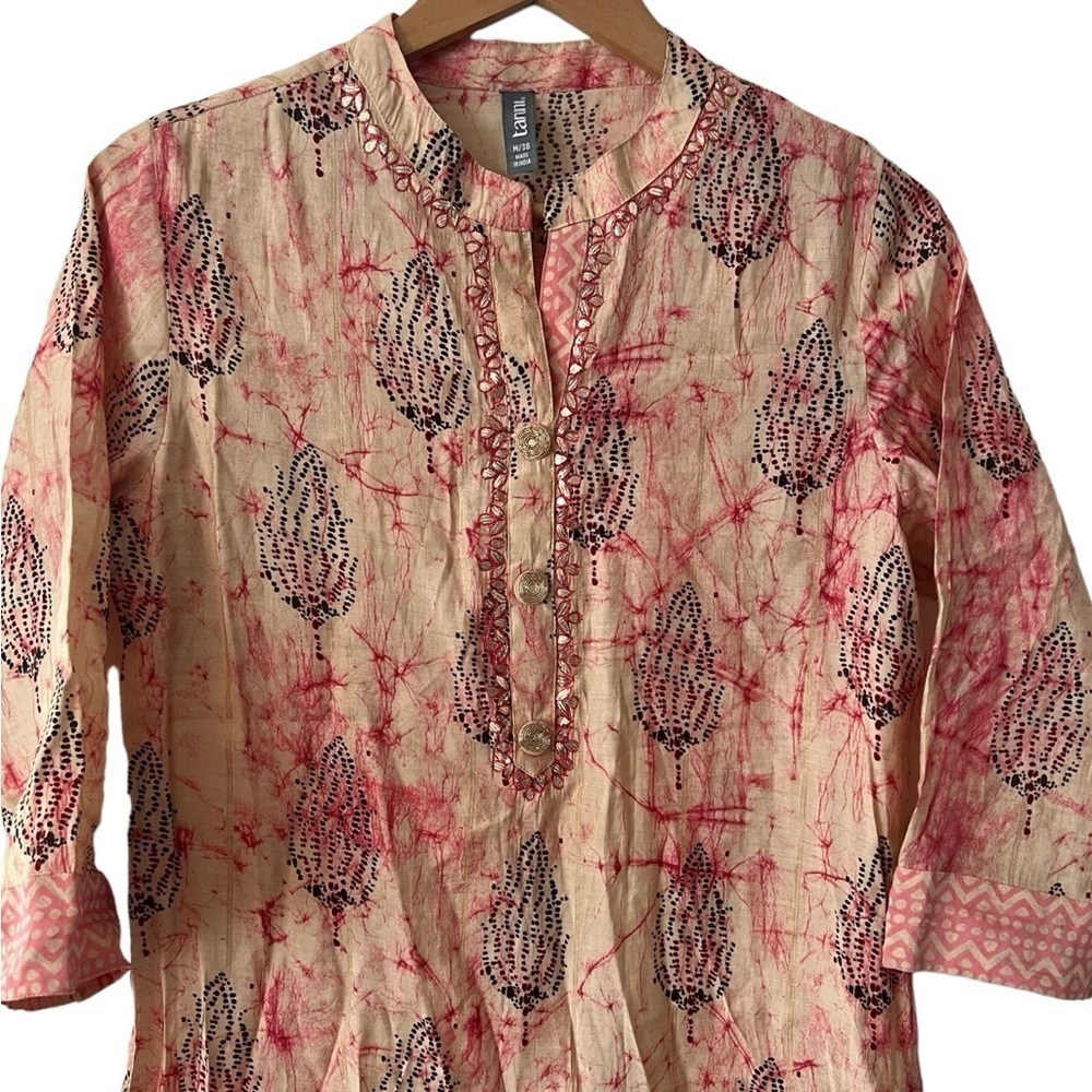 TARUNI Pink & Black Bud Print Embellished Long Kurti Kurta Tunic